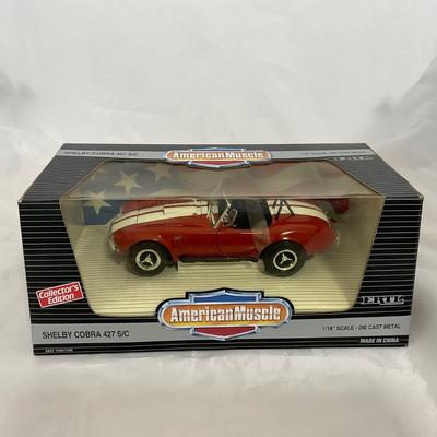 -86- AMERICAN MUSCLE | 1:18 Scale Die Cast | Shelby Cobra 427 S/C