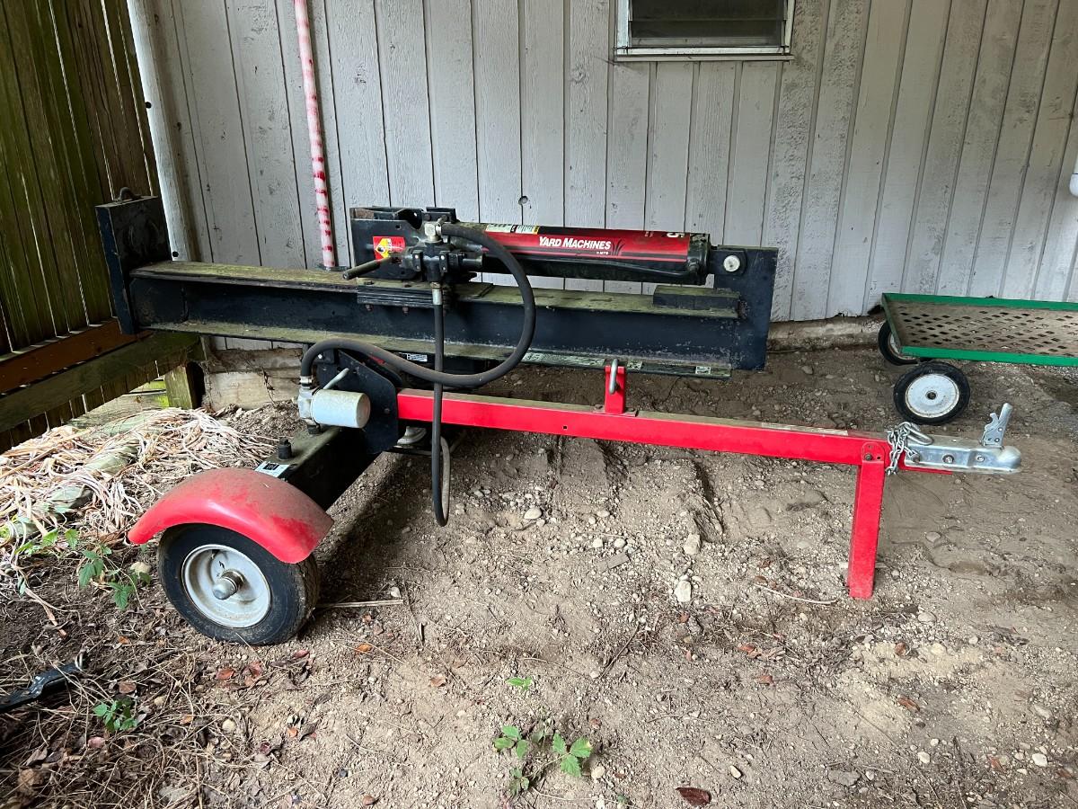Briggs & Stratton Industrial Gas Powered Wood Splitter