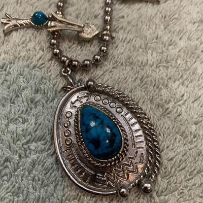 Nice Southwest Turquoise Necklace Estate Jewelry Lot B200