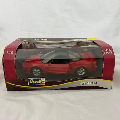 -112- REVELL | 1:18 Scale Die Cast | Acura NSX Car