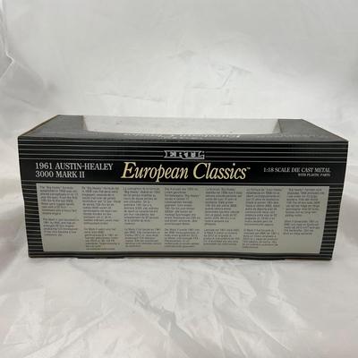 -124- EUROPEAN CLASSICS | 1:18 Scale Die Cast | 1961 Austin Henley 300 Mark II