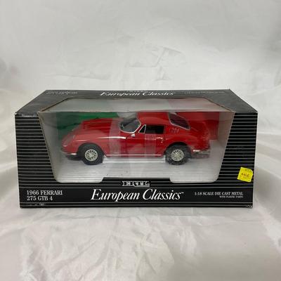 -131- EUROPEAN CLASSICS | 1:18 Scale Die Cast | 1966 Ferrari 27S GTB4 | Red
