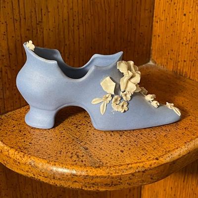 Wedge wood porcelain shoe