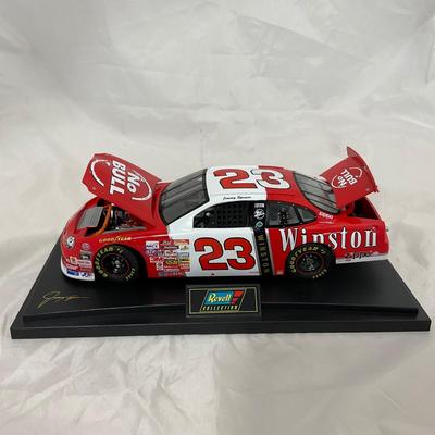 -158- NASCAR | 1:18 Scale Die Cast | 1998 Winston No Bull Ford Taurus | Jimmy Spencer