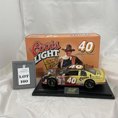 -160- NASCAR | 1:18 Scale Die Cast | 1999 Coors Light John Wayne Chevrolet | Sterling Martin