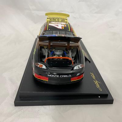 -160- NASCAR | 1:18 Scale Die Cast | 1999 Coors Light John Wayne Chevrolet | Sterling Martin