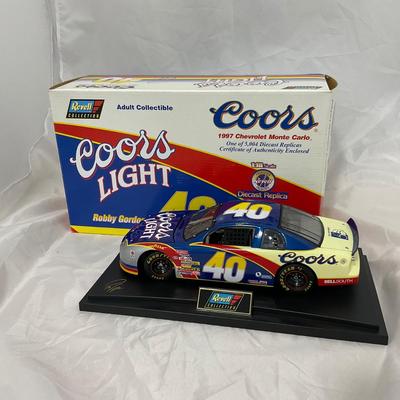 -161- NASCAR | 1:18 Scale Die Cast | 1997 Coors Light Chevrolet | Robby Gordon