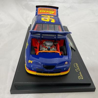 -163- NASCAR | 1:18 Scale Die Cast | 1997 McDonaldâ€™s Racing Team Ford Thunderbird