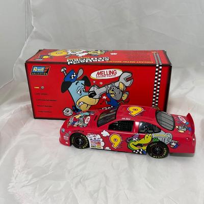 -167- NASCAR | 1:18 Scale Die Cast | 1998 Cartoon Network Ford Taurus | Lake Speed