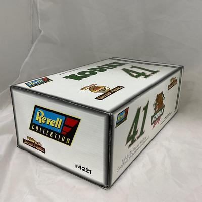 -173- NASCAR | 1:18 Scale Die Cast | 1997 Kodak Chevrolet Monte Carlo