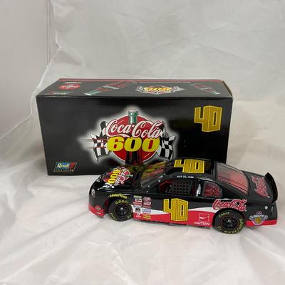 -174- NASCAR | 1:18 Scale Die Cast | 1999 Coca-Cola 600 Chevrolet