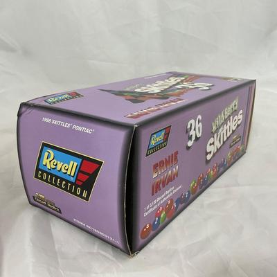 -184- NASCAR | 1:18 Scale Die Cast | 1998 Skittles Pontiac | Ernie Irvan