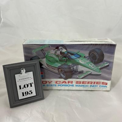 -195- MODEL KIT | 1:24 Scale | Quaker State Porsche March Indy Car Sealed