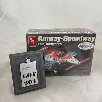 -204- MODEL KIT | 1:25 Scale | Amway Speedway Lola Cosworth