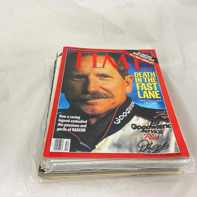 -223- RACING | Collection of Sports Illustrated Magazines