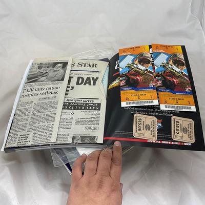 -227- RACING | Indianapolis Motor Speedway Run Of Programs With Tickets