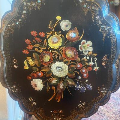 Spectacular Vintage Floral table Hand Painted