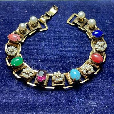 WOW, multi colored stone & pearl bracelet
