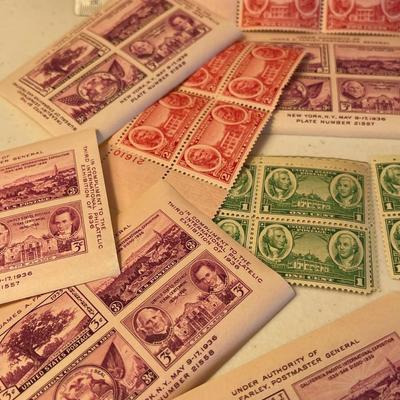 Another great lot of vintage Pristine US Stamps #9