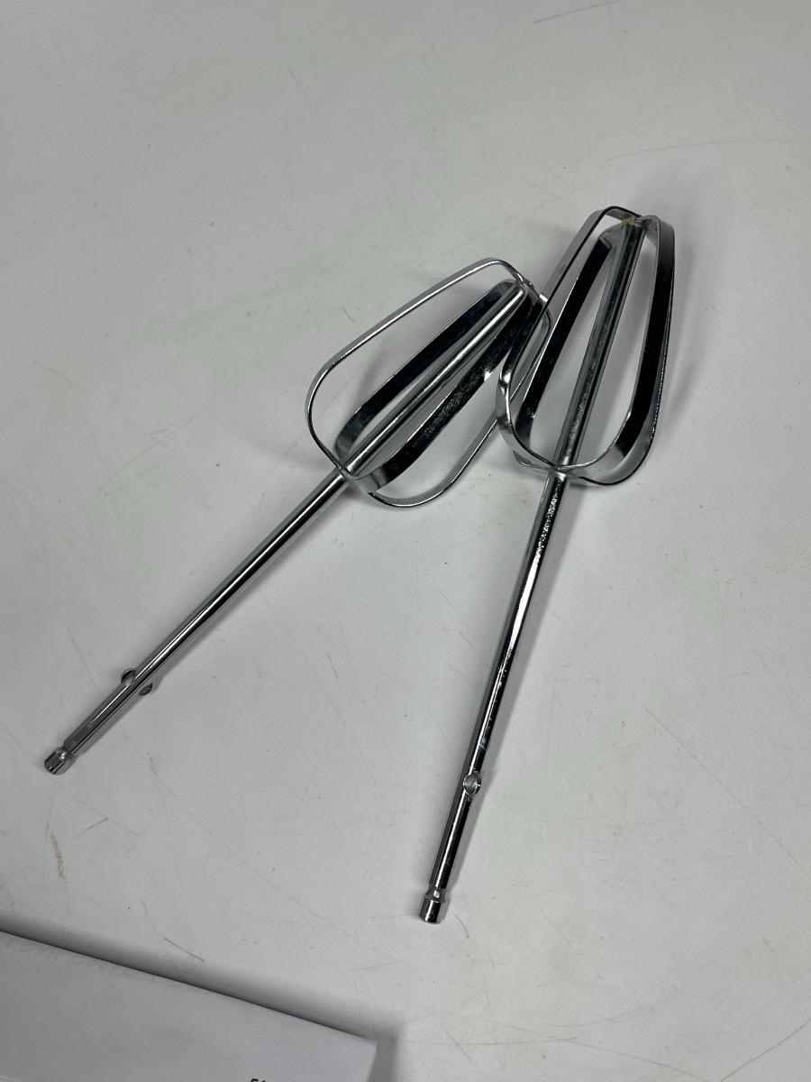 Mainstays 5 Speed Hand Mixer Bakeware