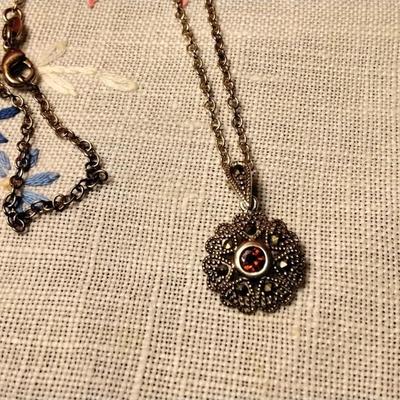 Vintage Garnets In Stunning 925 Pendant 24" 925 Necklace