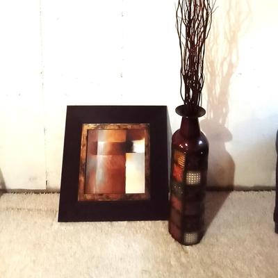 FRAMED WALL ART AND DECORATIVE VASE