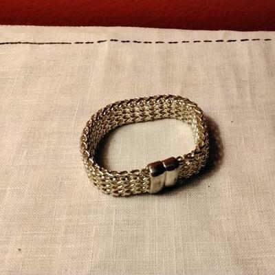 Mesh 7" Magnetic Hold Bracelet