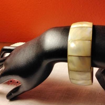 Vintage Mother Of Pearl Bangle Bracelet