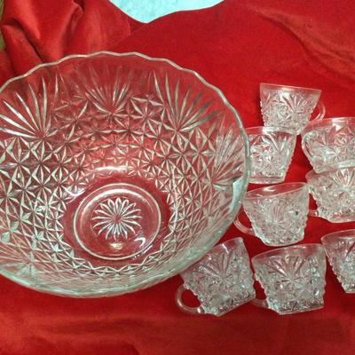 Glass punch bowl and 8 cups