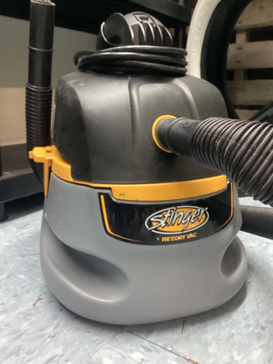Stinger wet dry vac