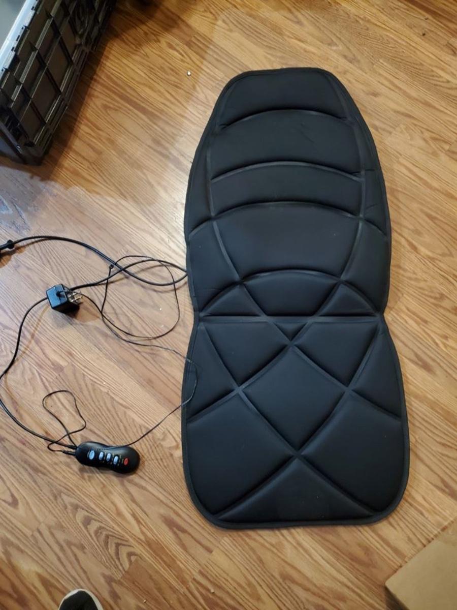 Massage pad for office chair with remote