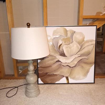 TABLE LAMP WITH SHADE AND FLORAL WALL ART