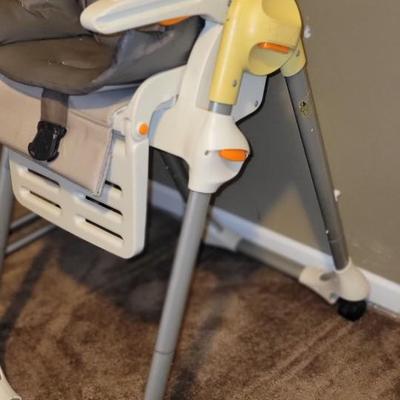 Chicco Adjustable High Chair