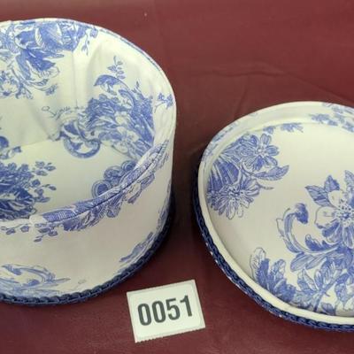 Blue and White Trinket Storage Box