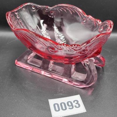 Holiday Glass Sleigh