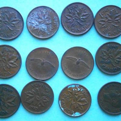 CANADA (12) Old Copper One Cent Coins