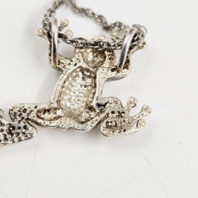 BEAUTIFUL STERLING SILVER FROG W/ 14K CHIPS