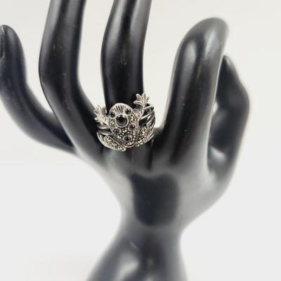 .925 SILVER BLACK STONE FROG RING