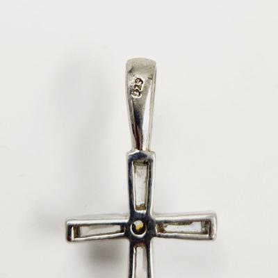 CUBIC ZIRCONIA & .925 SILVER CROSS PENDANT