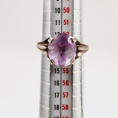 . 925 SILVER & AMETHYST RING SIZE 6.5