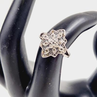 ART NOUVEAU STYLE .925 RING SIZE 4.75