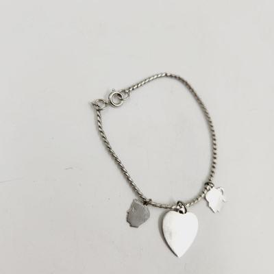 BEAUTIFUL RAIMOND STERLING GIRL / BOY HEART CHARM BRACELET