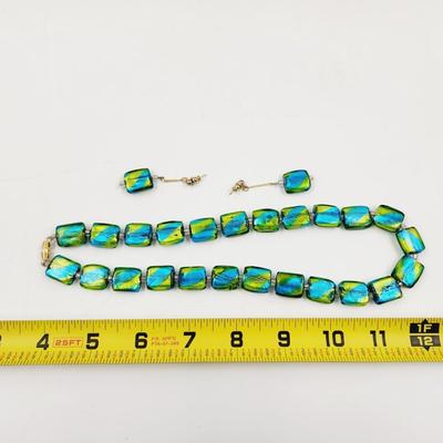 HANDCRAFTED GLASS GREEN & BLUE NECKLACE & EARRINGS BUNDLE