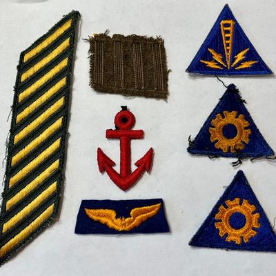 7 ASSORTED VINTAGE MILITARY SPECIALIST INSIGNIAS