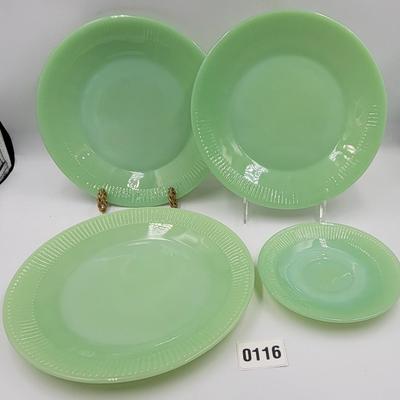 4 Piece Fire King Jadite Lot