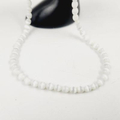 VINTAGE "CATS EYE" NECKLACE