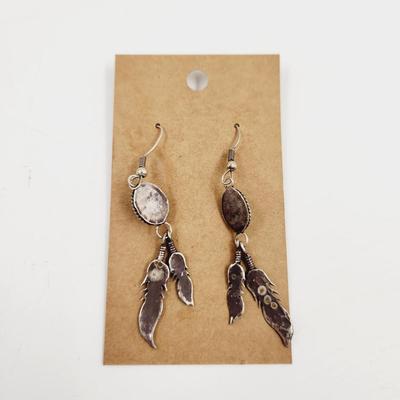 METAL NATIVE STYLE FEATHERED EARRINGS