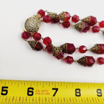 VINTAGE RED ANTIQUED FINISH CHOKER