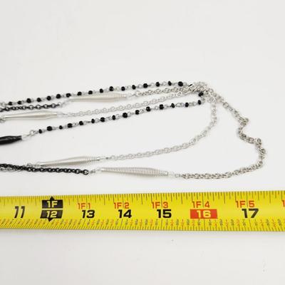 NEW DAVINCI SILVER TONE & BLACK NECKLACE & EARRINGS SET