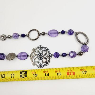 BLACK & PURPLE DETAILED NECKLACE